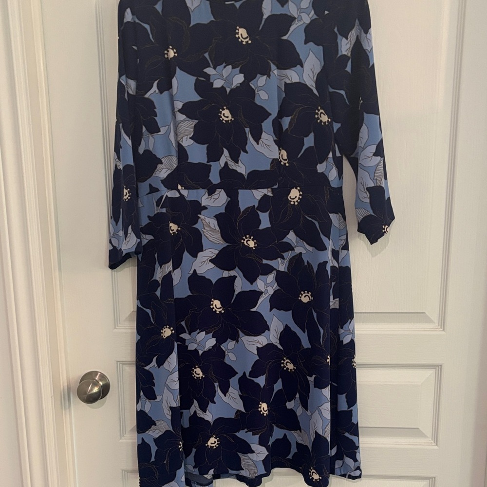 Ann Taylor Factory Navy and Light Blue Floral Dress
